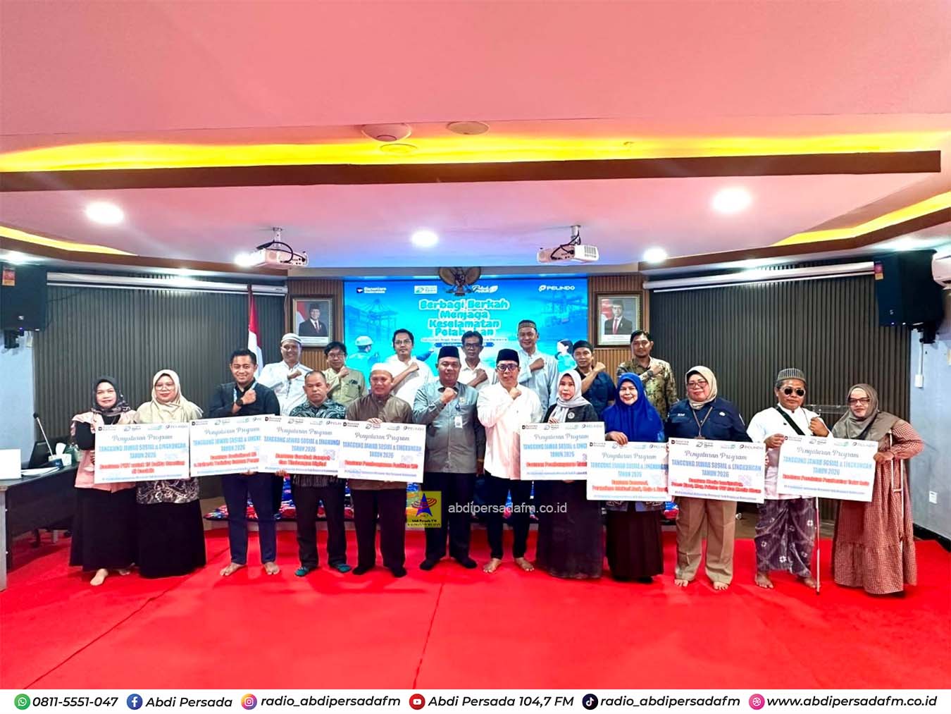 Pelindo Salurkan Santunan Anak Yatim dan Bantuan TJSL